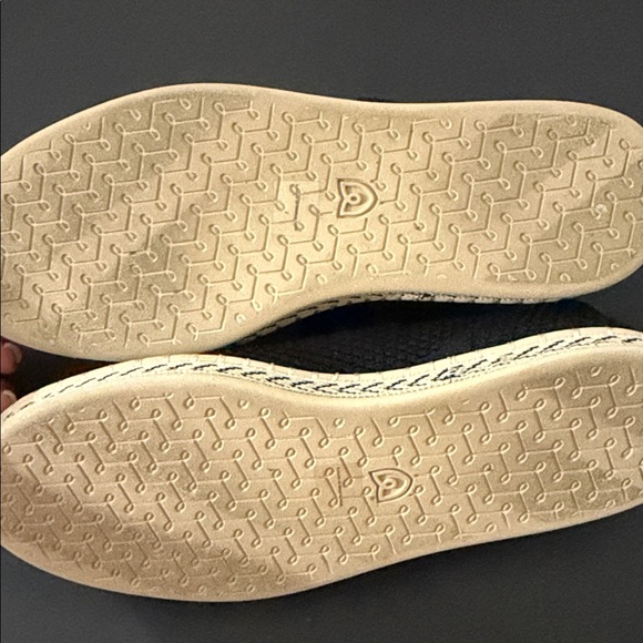 Rothys   Mary Jane Flats with Gold Buckle - Picture 4 of 6